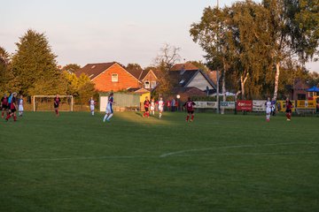 Bild 329 - B-Juniorinnen SG Wilstermarsch - SV Henstedt Ulzburg : Ergebnis: 5:1